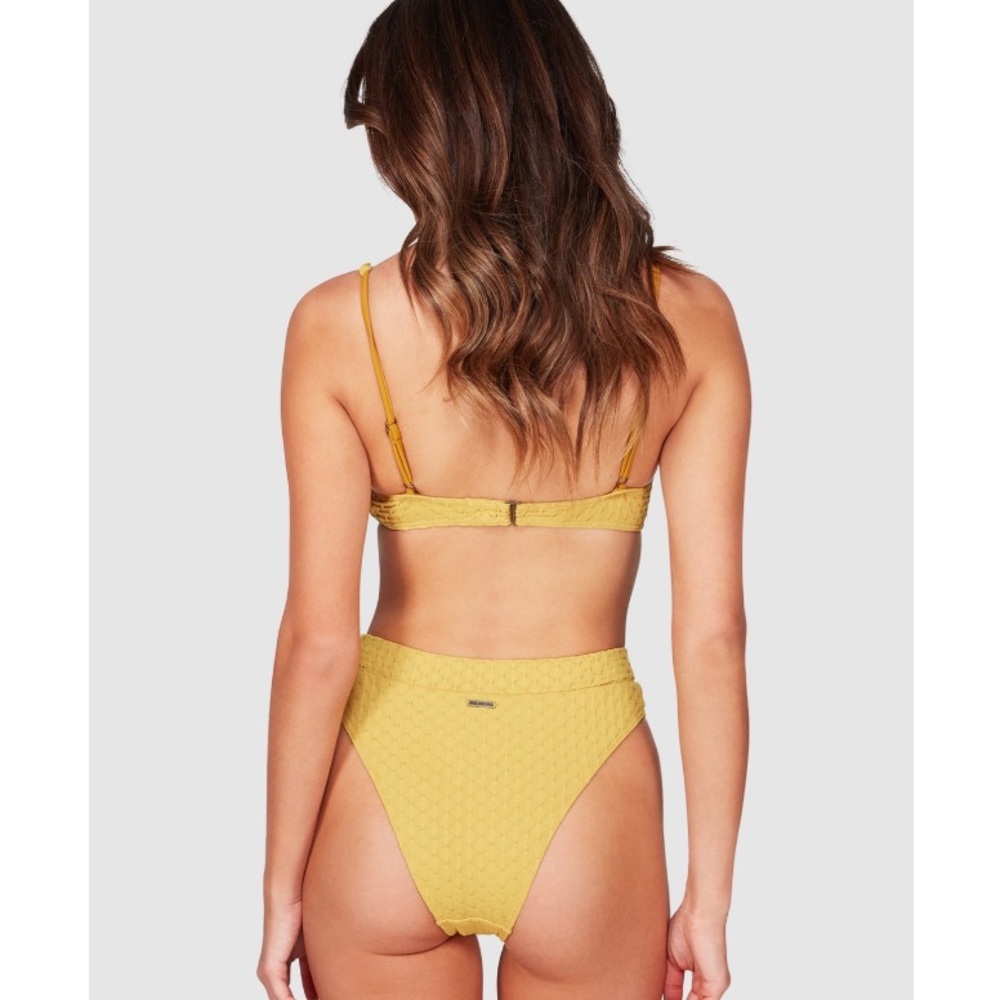 🔥🔥BILLABONG - LOVELOCK MAUI UWIRE BIKINI SET🔥🔥 - Picture 4 of 8